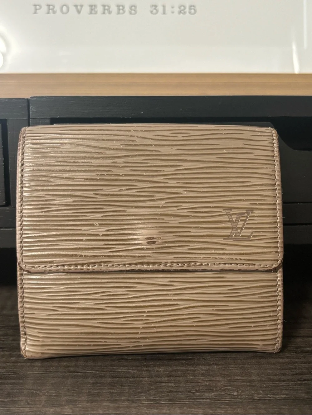 Vintage Louis Vuitton Paris Epi Leather Snap Wallet - Authentic - Picture 2 of 14